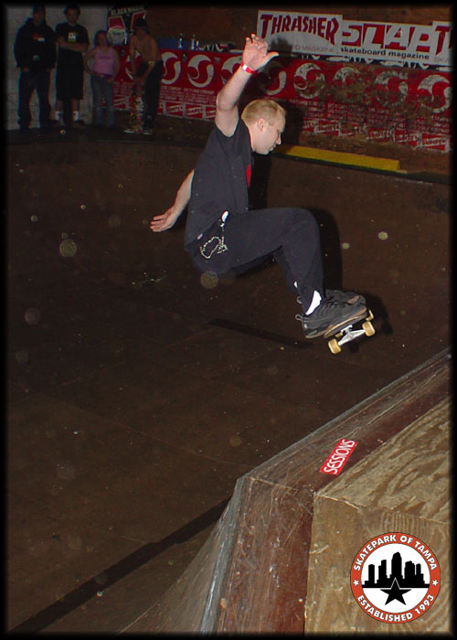 Kevin Coss - frontside ollie