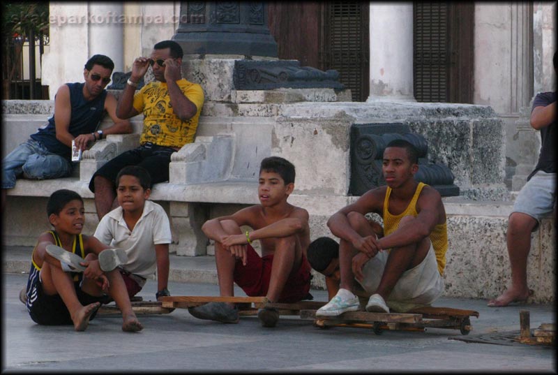 Havana Cuba Kneeboarders