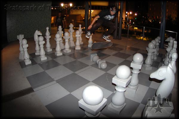 Lehman kickflip checkmate