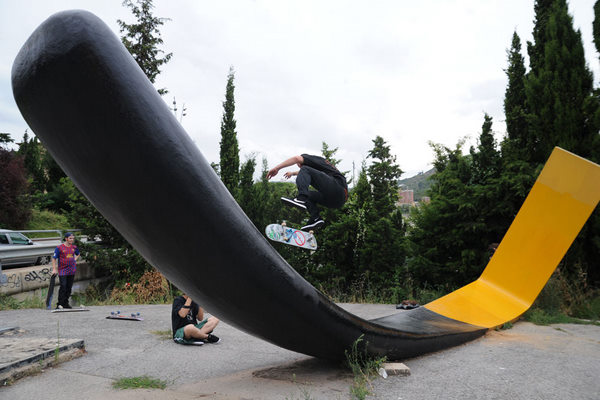 Barcelona: Joey works with Nike SB on the digital | Skatepark of Tampa Photo