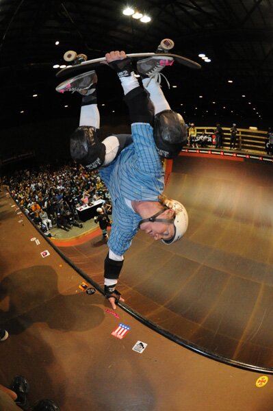 Buck Smith - varial invert — Skatepark of Tampa