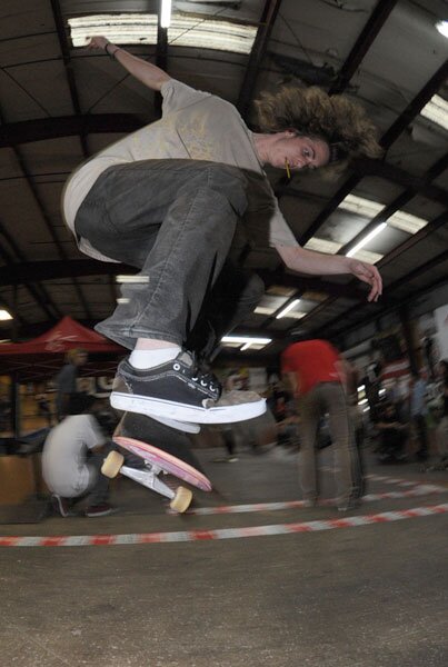 Beagle Oneism Jata's got the Beagleoneism hair on this backflip — Skatepark of Tampa