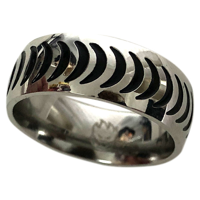 Spitfire Swirl Crescent Ring