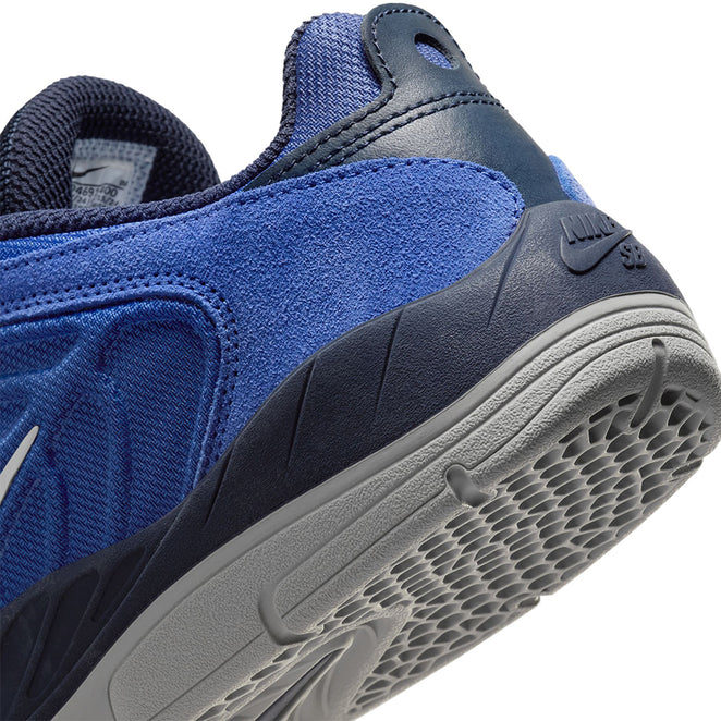 Nike SB Vertebrae Shoes