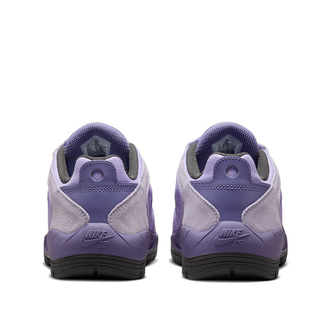 Nike SB Vertebrae Hydrangeas Shoes