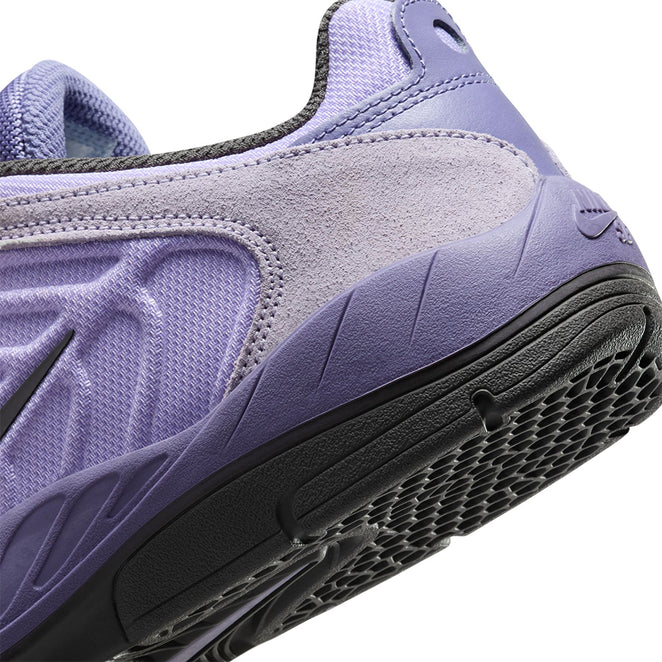 Nike SB Vertebrae Hydrangeas Shoes