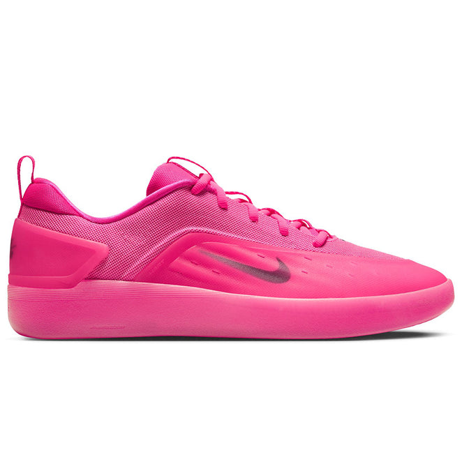Nike SB Zoom Nyjah 4 Hyper Pink Shoes