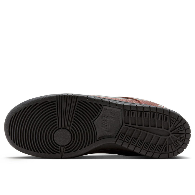 Nike SB Limosine Dunk Low Pro QS Shoes