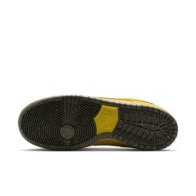 Nike SB Dunk Low Pro Saffron Quartz Shoes