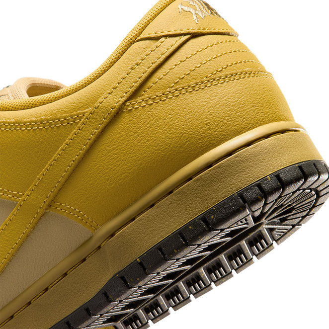 Nike SB Dunk Low Pro Saffron Quartz Shoes