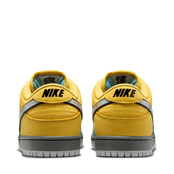 Nike SB Dunk Low Pro Muni Fast Pass 2 Shoes