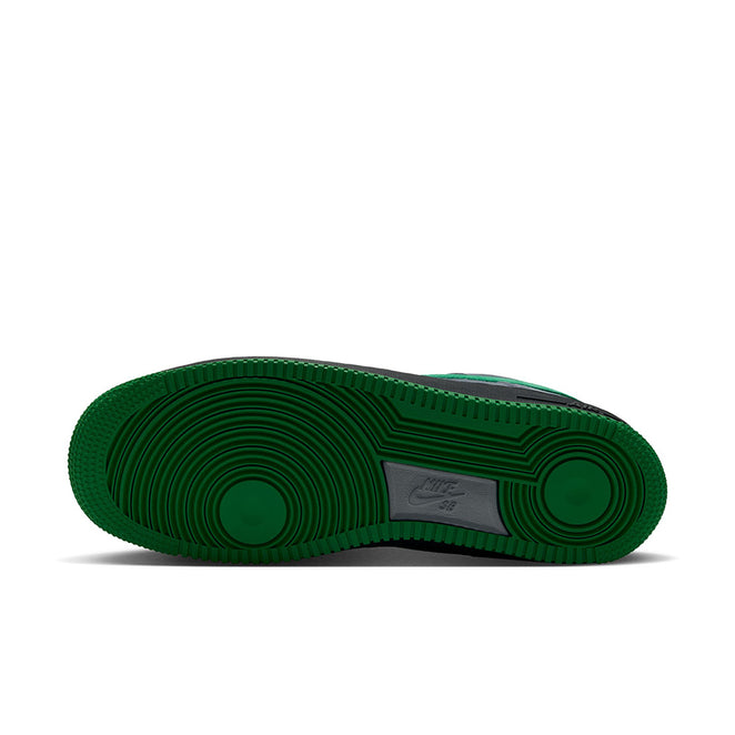 Nike SB Air Force 1 SE Shoes