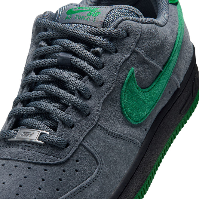 Nike SB Air Force 1 SE Shoes