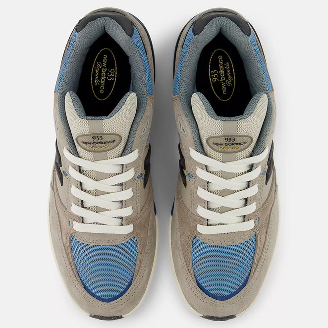 New Balance Numeric Andrew Reynolds 933 Mushroom Still Water Shoes