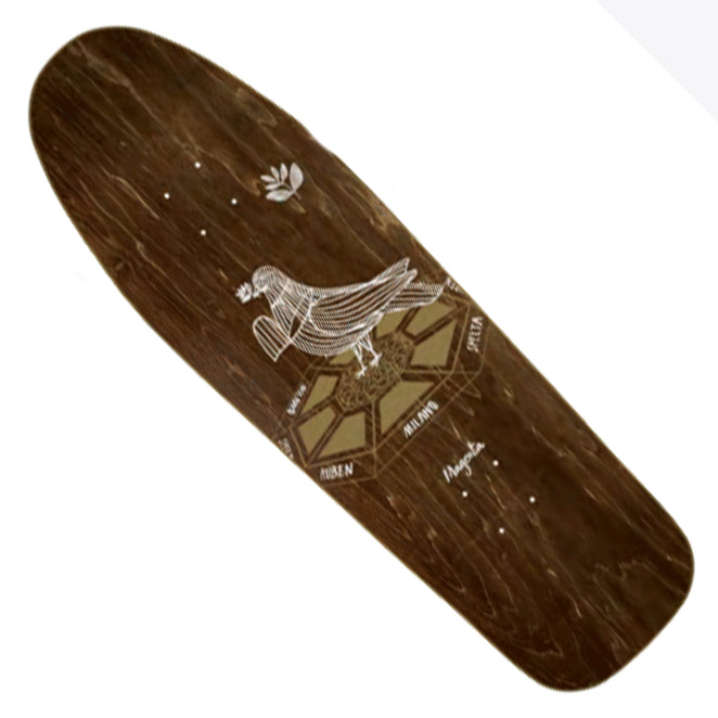 Magenta Ruben Spelta Shaped Wheel Wells Deck