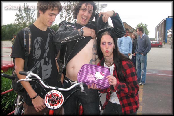 Wow, Euro Manson is a fan of Hello Kitty