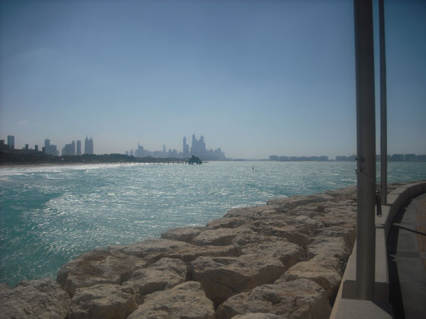 Abu Dhabi: downtown Dubai