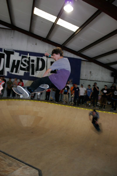 Knibbs ripped it in the Bowl Jam. Frontside crail 
