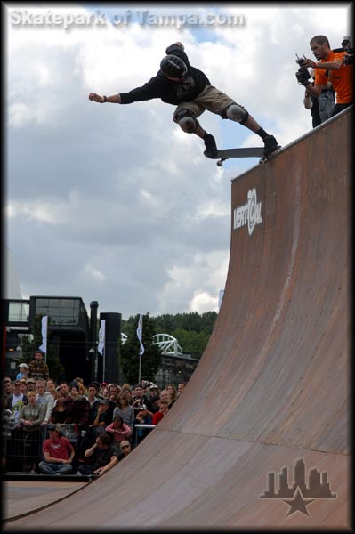 Rune Glifberg - crooked grind over the hip