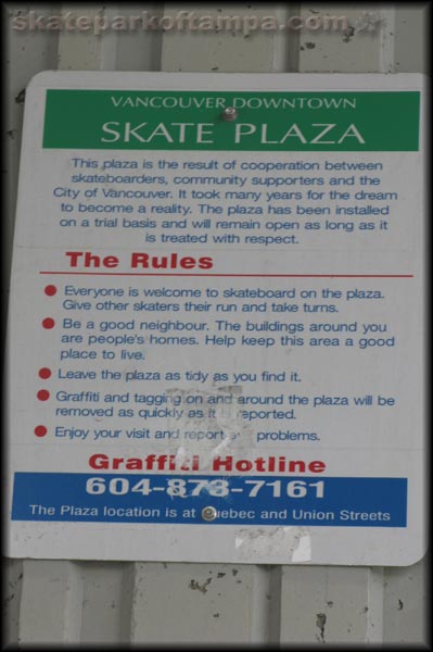 The rules of the plaza are simple