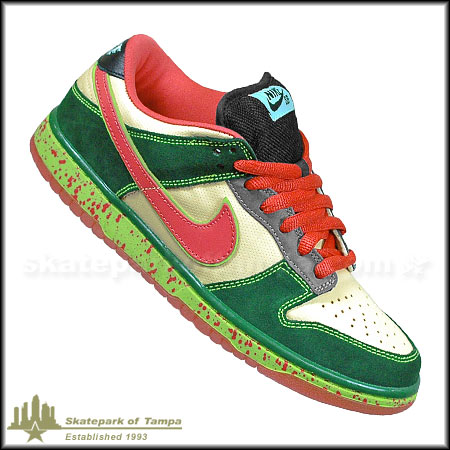 nike dunk low mosquito