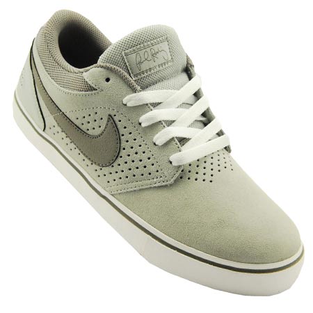 Nike Paul Rodriguez 5 LR Shoes, Strata Grey/ Sport Grey/ White in stock at  SPoT Skate Shop